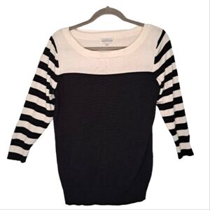 Joseph A Black and White Colorbock Light Sweater Size Medium